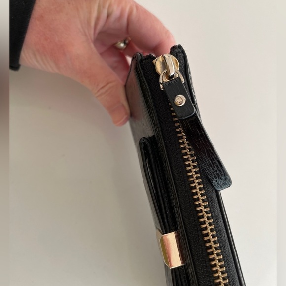 KATE SPADE Black Textured Patent Leather Leather Wallet Front Bow Zip Around - Picture 7 of 16